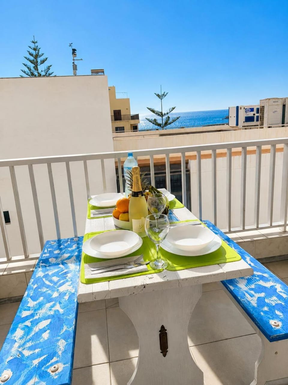 Day, View (from property/room), Balcony/Terrace, Dining area, Sea view, internet