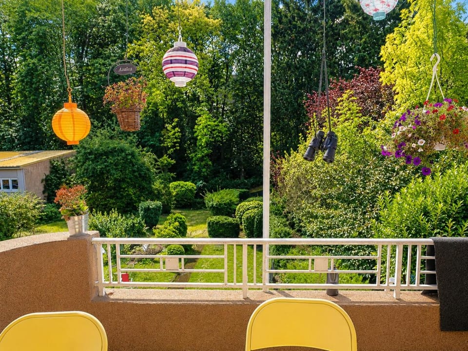 Patio, Spring, Day, Garden, View (from property/room), Balcony/Terrace, Garden view