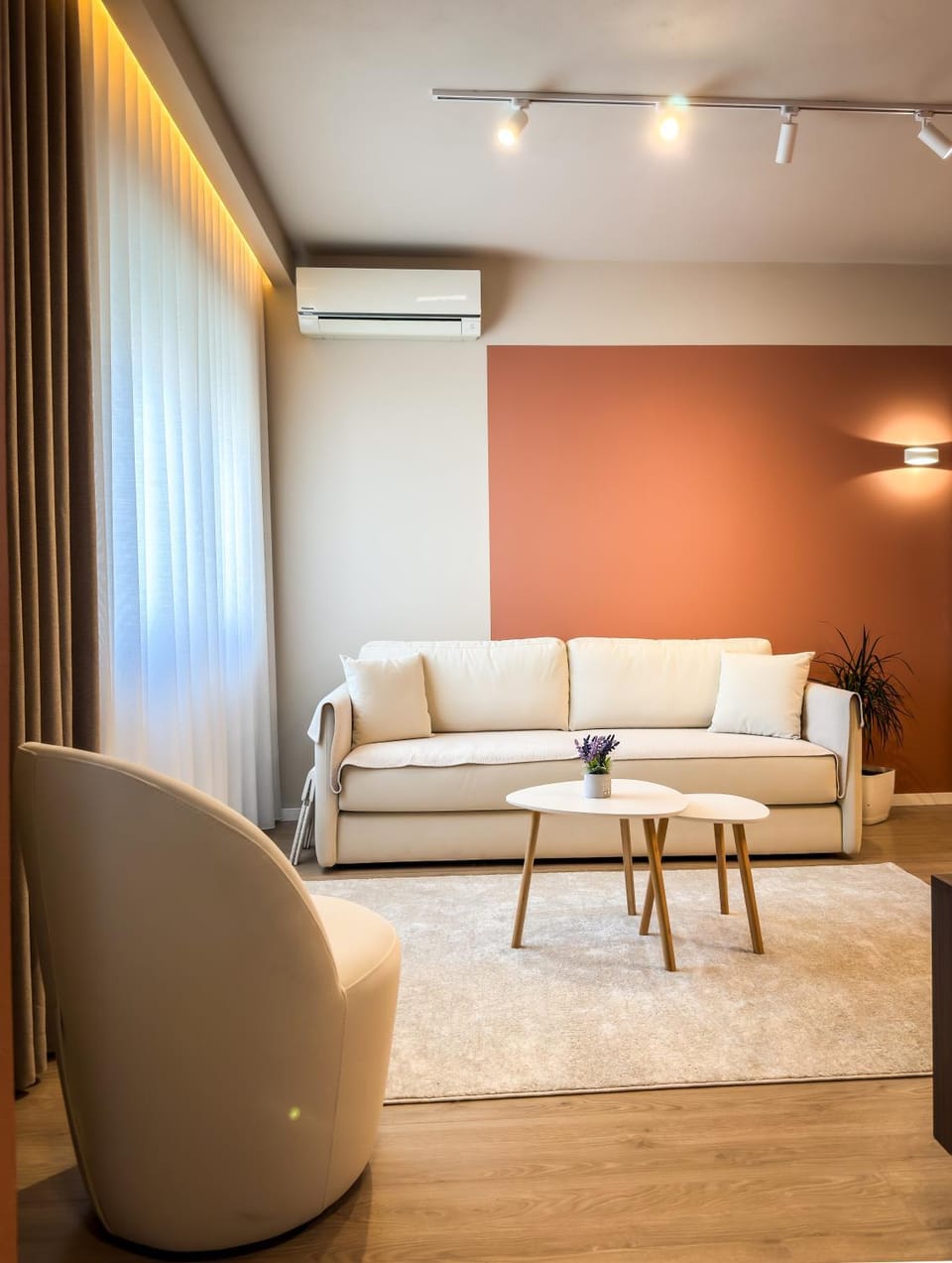 Living room, Seating area, air conditioner