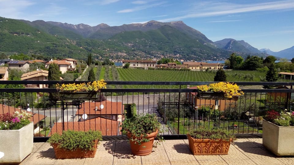 Portese la terrazza di Piero Apartment in Lake Garda