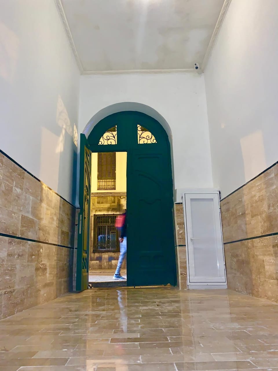 Facade/entrance