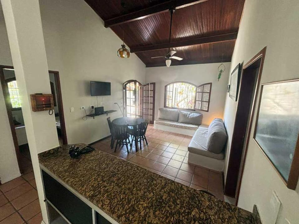 TV and multimedia, Kitchen or kitchenette, Living room, Seating area, Dining area