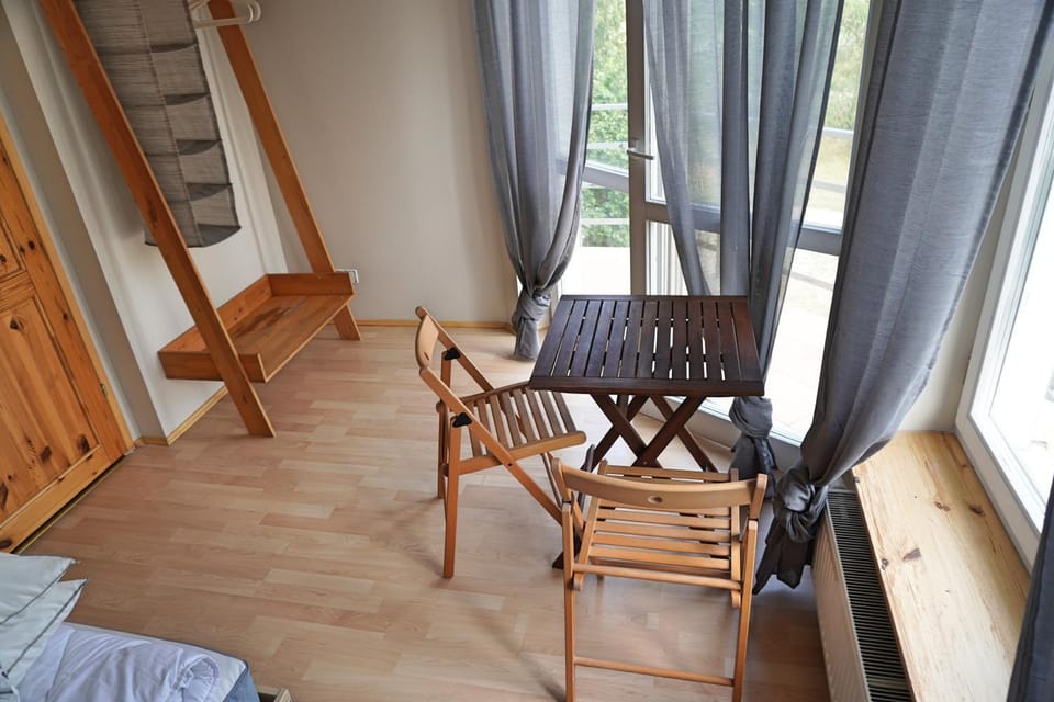 Seating area, Bedroom