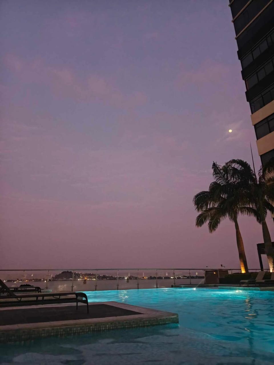 LUXURY APARTMENT PUERTO SANTA ANA GUAYAQUIL Vacation rental in Guayaquil