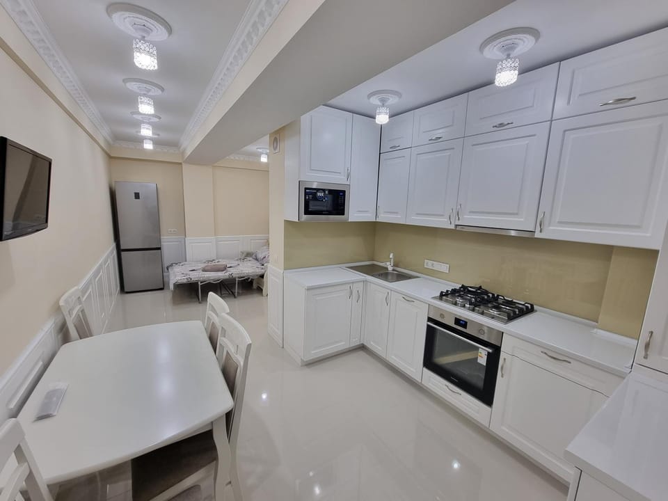 TV and multimedia, Kitchen or kitchenette, Living room, Dining area, dishwasher, minibar, pet friendly, stove