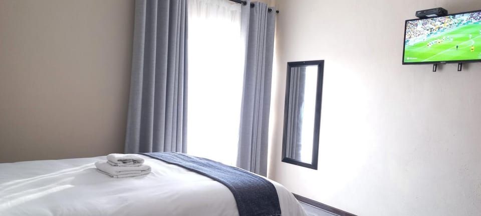 M n M Guesthouse In Turfloop Mankweng Bed and Breakfast in South Africa
