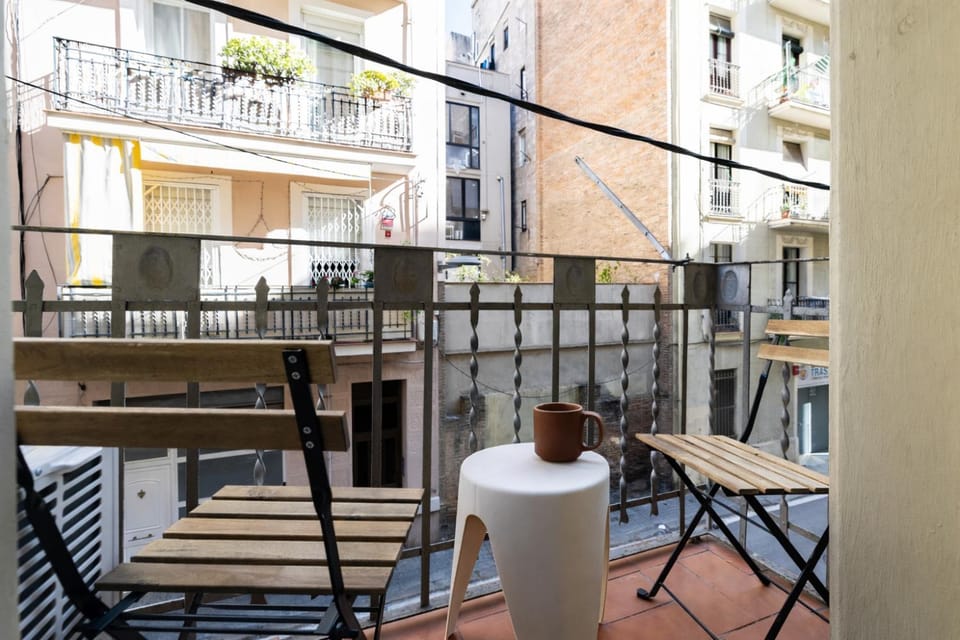 Patio, Day, View (from property/room), Balcony/Terrace, Living room, Seating area, Dining area