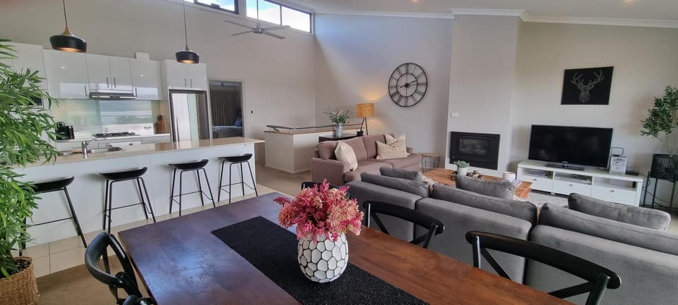 Living room, kitchen