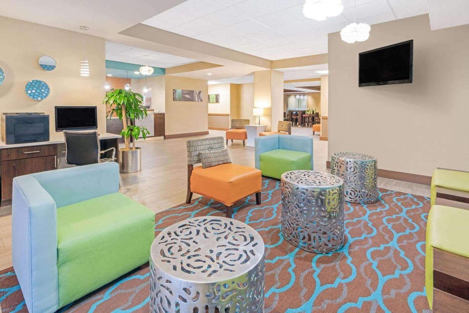 Lobby or reception, On site