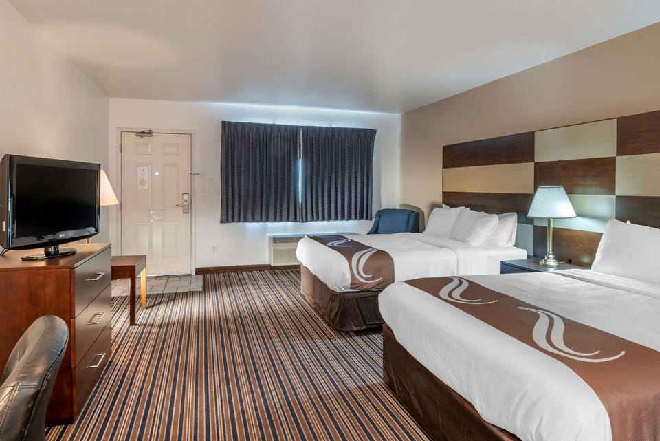 Photo of the whole room, On site