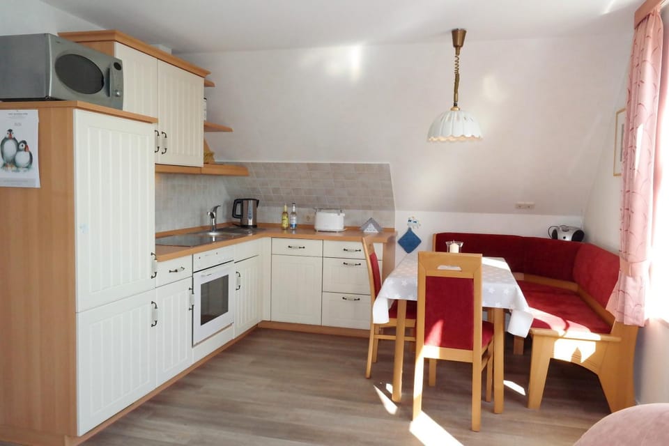 Haus Hansen - Wyk Whg 03 Apartment in Nordfriesland