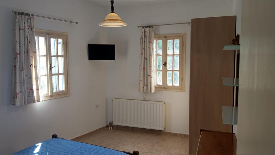 Bed, Sea view
