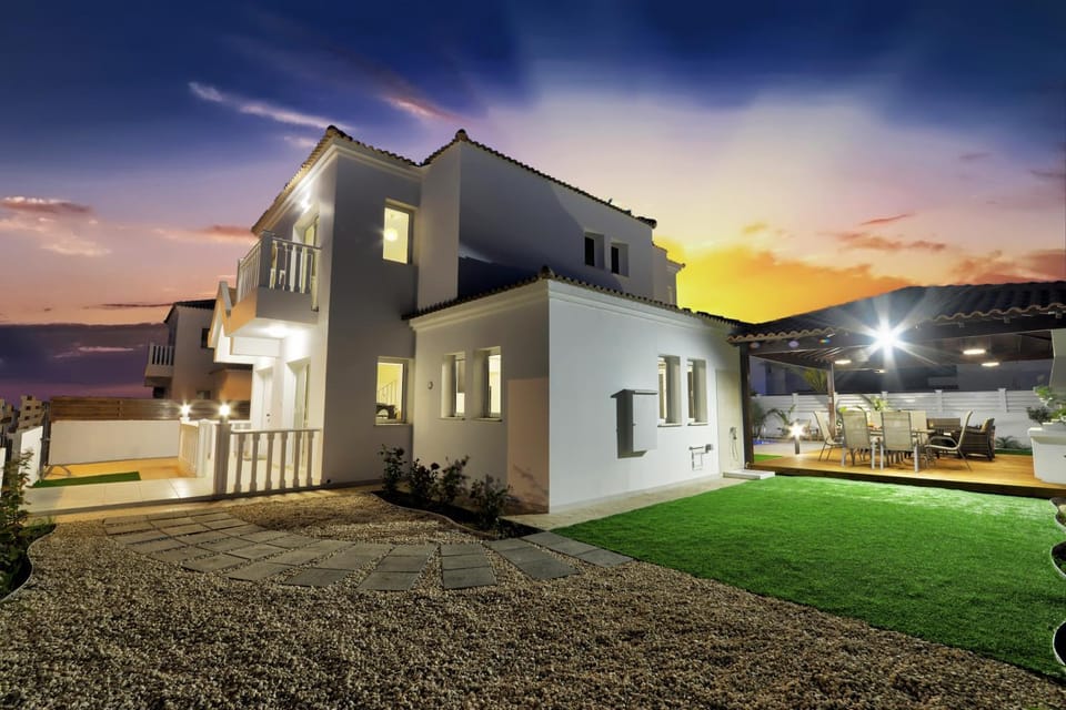 Property building, Sunset