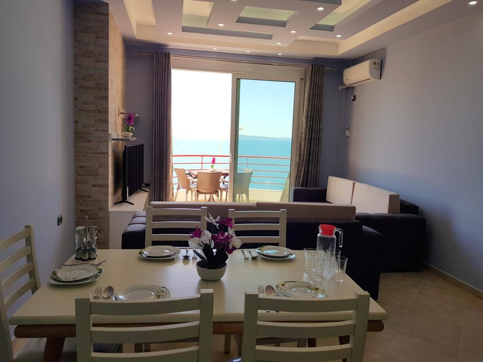Dining area, Sea view