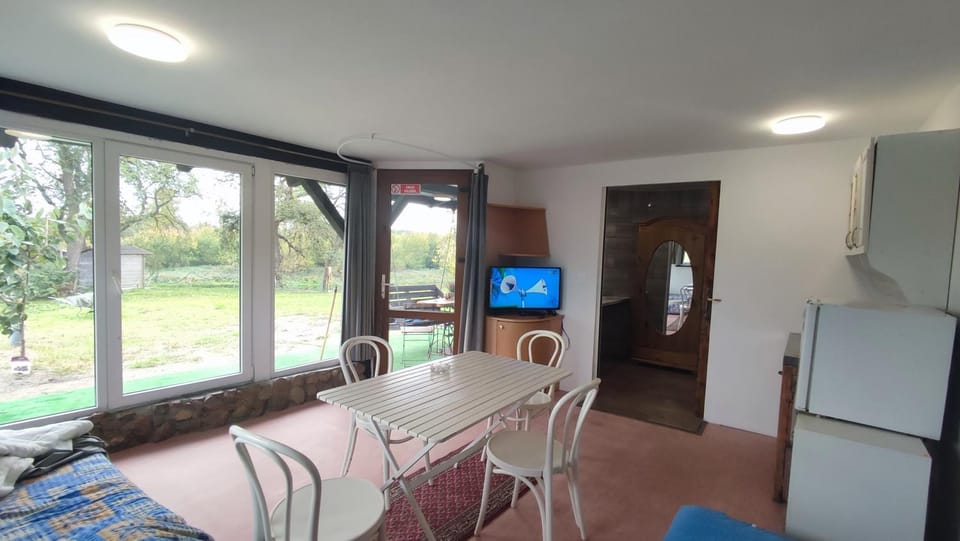Living room, Dining area, Garden view
