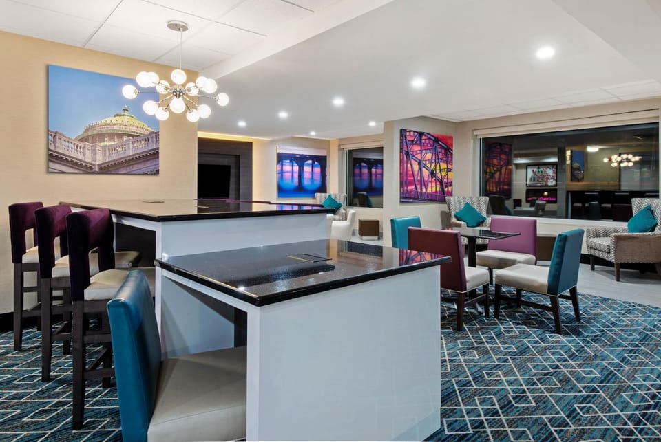 Lobby or reception, Seating area