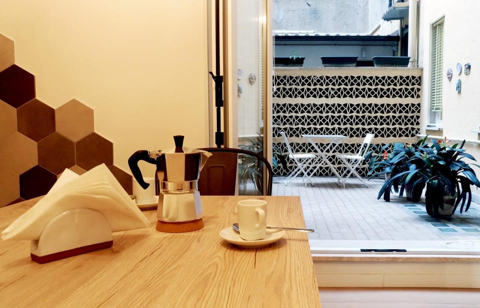 Coffee/tea facilities
