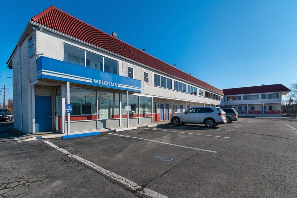 Property building, On site