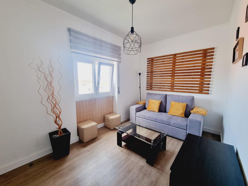 Family Surf Home - Casa do Sol House in Lisbon District