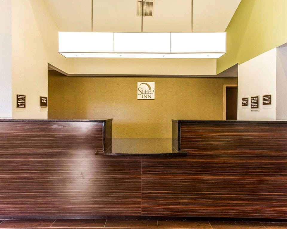 Lobby or reception, On site