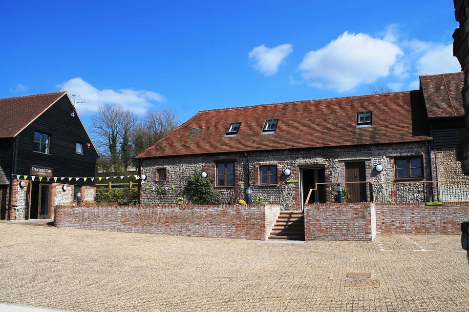 Property building, Garden, Landmark view