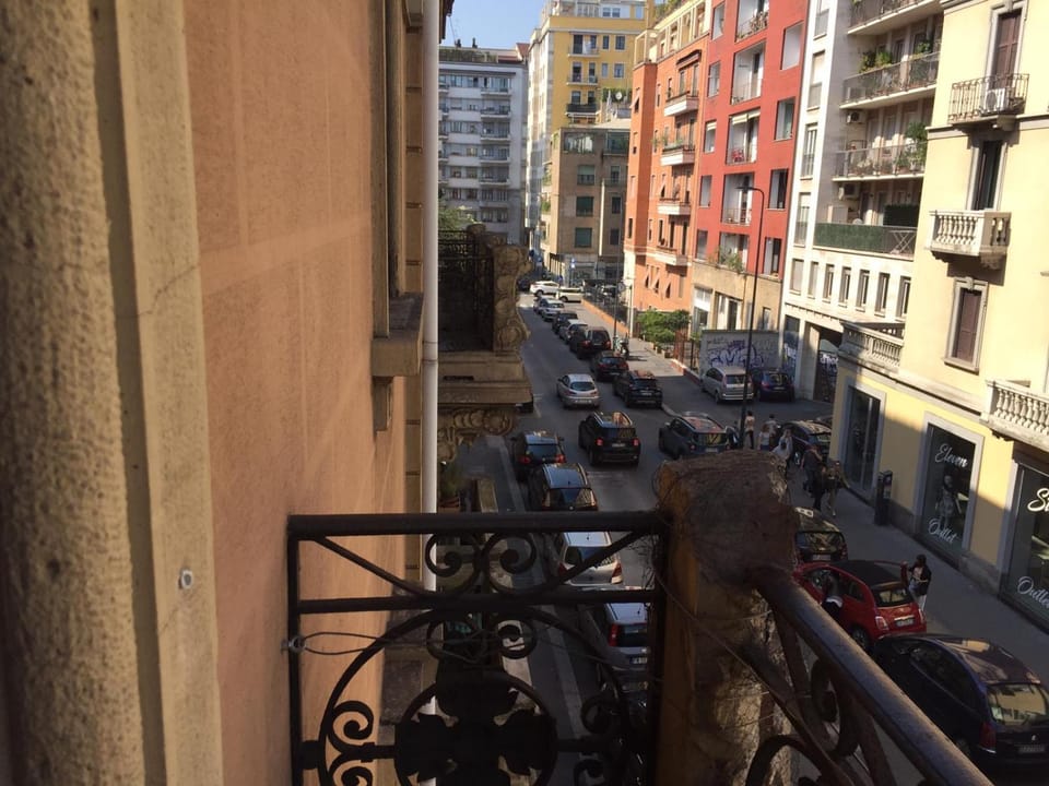 Aparthotel San Gregorio 45 Bed and Breakfast in Milan