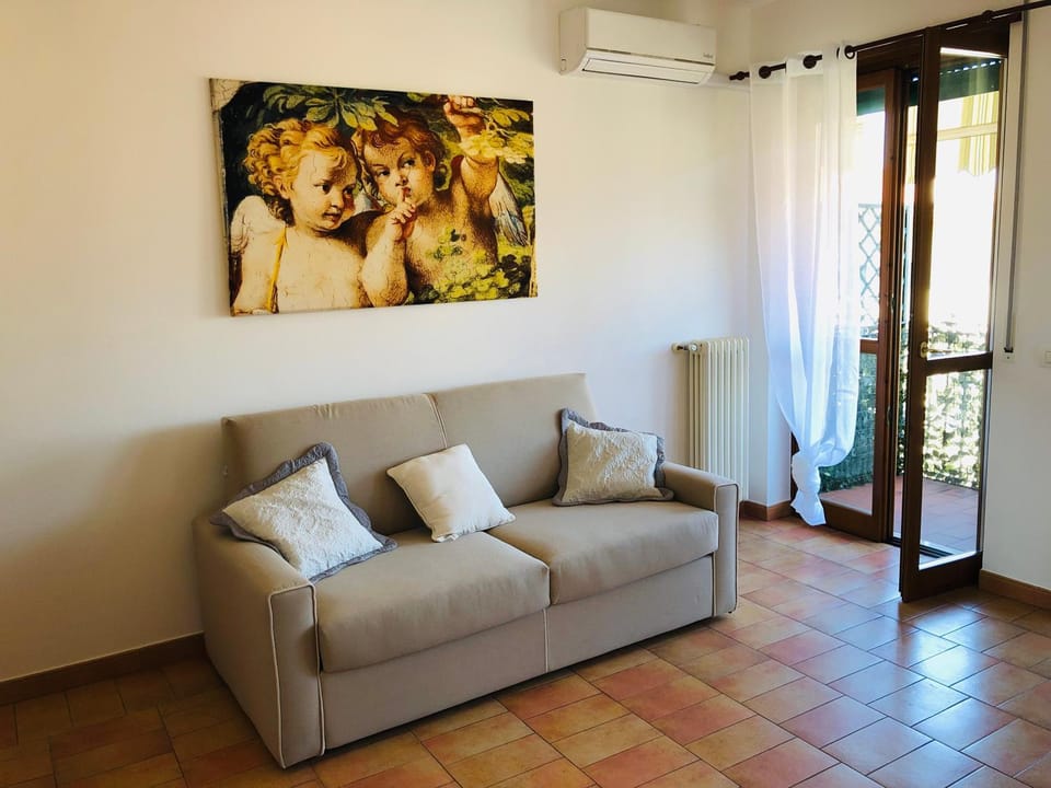 APPARTAMENTO PESCHIERA - zona Ospedale Pederzoli Apartment in Peschiera del Garda