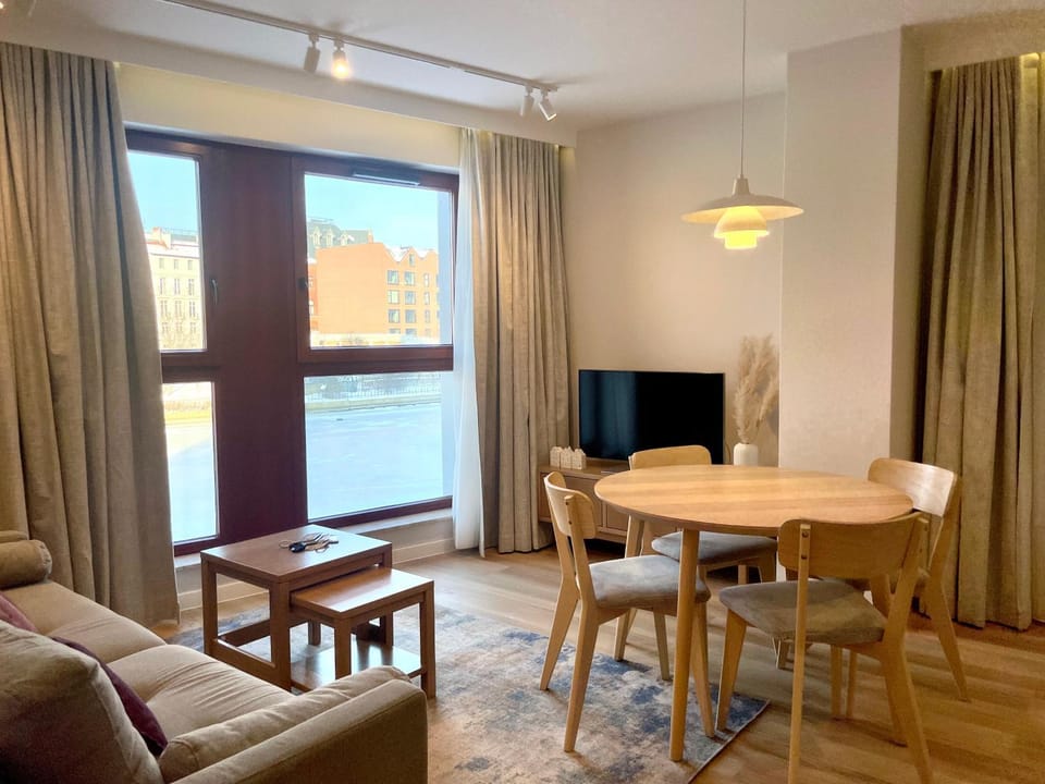 Waterlane Island Riverview&SPA Apartment in Gdansk