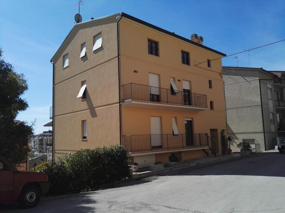 B&B ROSSELLA Bed and Breakfast in Montegranaro