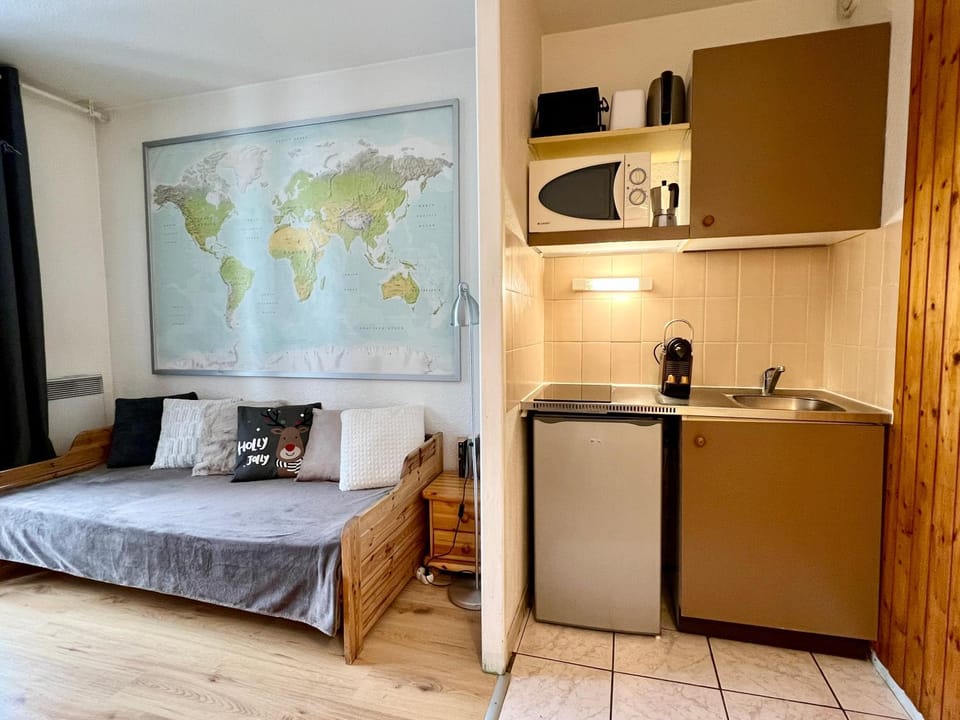 Coffee/tea facilities, Kitchen or kitchenette