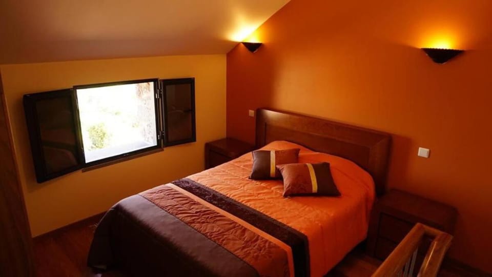 Recantos do Castanheiro Country House in Madeira District
