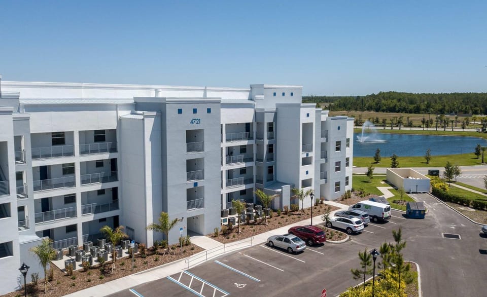 Gorgeous Two Bedroom Apto Close to Disney 306 House in Kissimmee