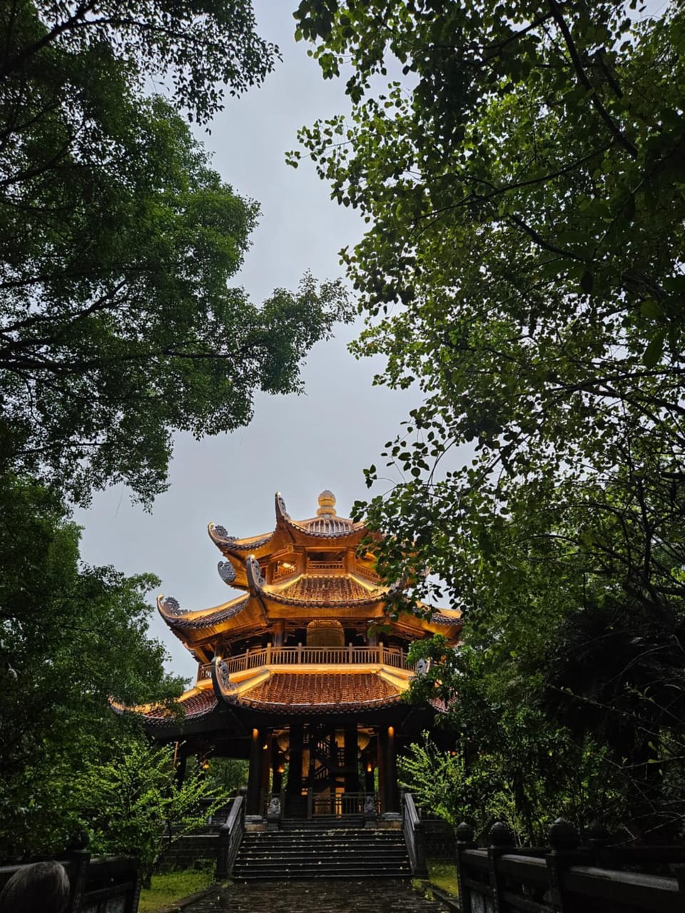 Nearby landmark, Natural landscape