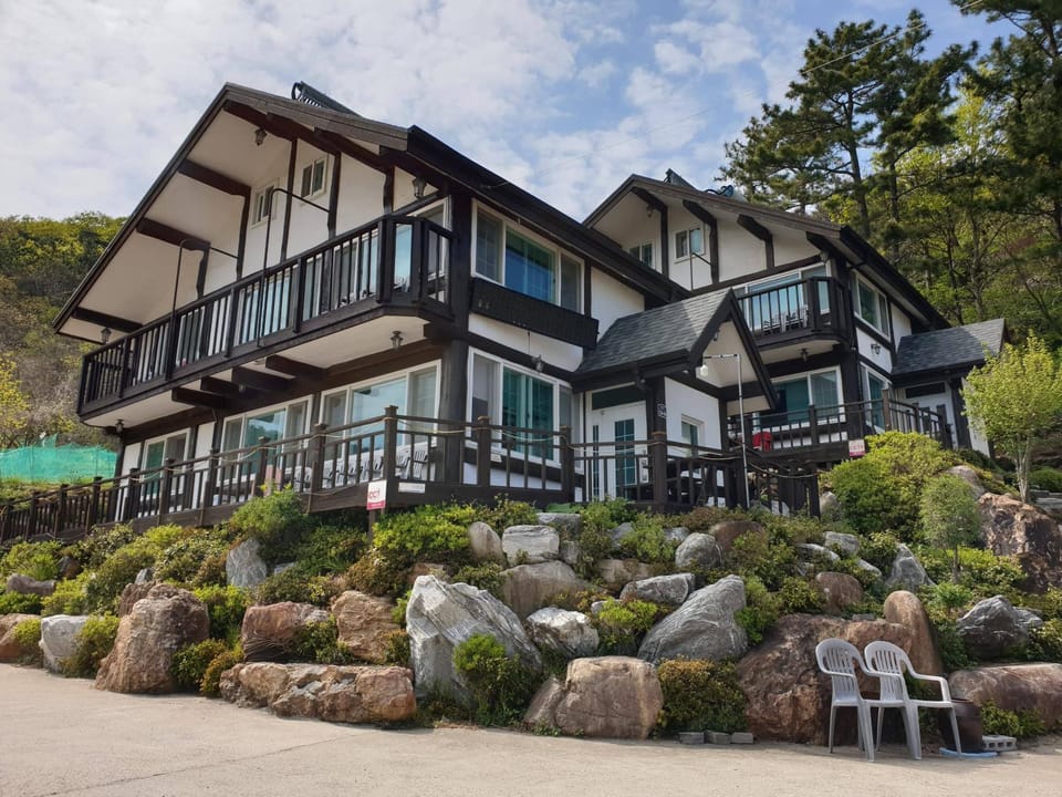 Tongyeong Yehyang Pension House in South Korea