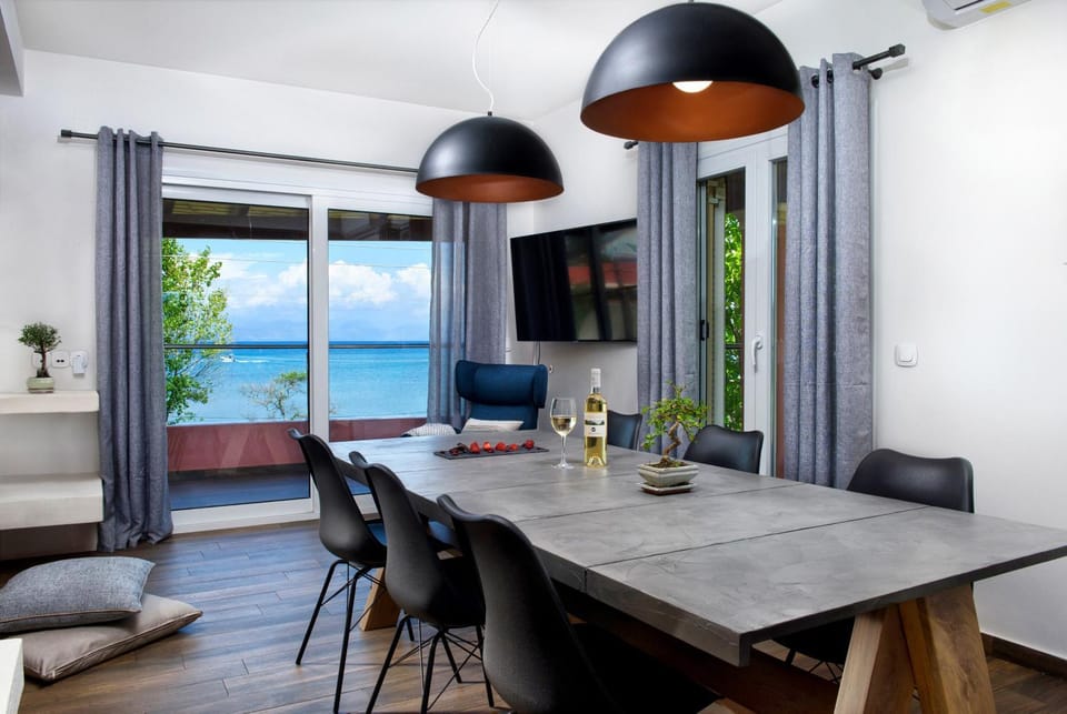 Dining area, Sea view