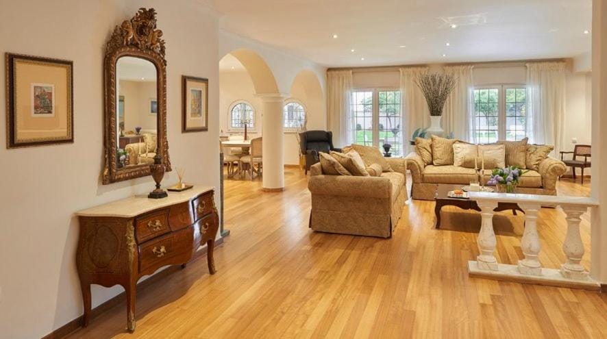 Communal lounge/ TV room, Living room