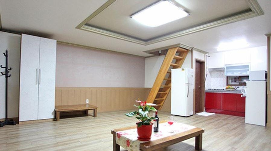 Tongyeong Bada Sarang Pension House in South Korea