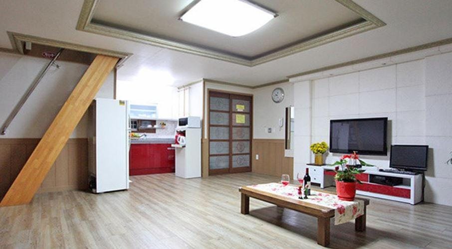 Tongyeong Bada Sarang Pension House in South Korea