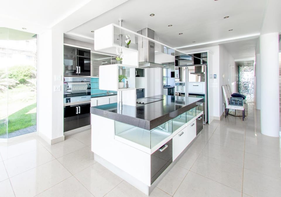 Residence on Sea View Villa in Dolphin Coast