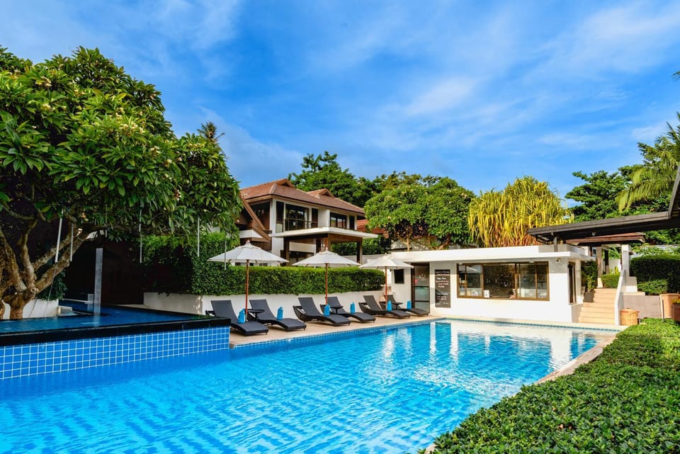 Pool view, Swimming pool