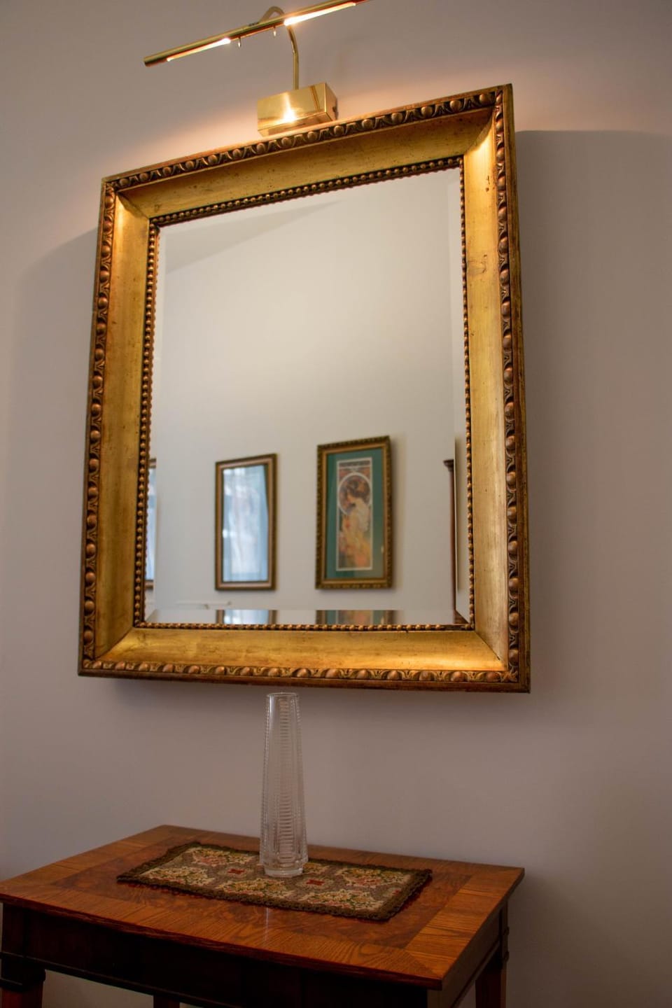 Decorative detail
