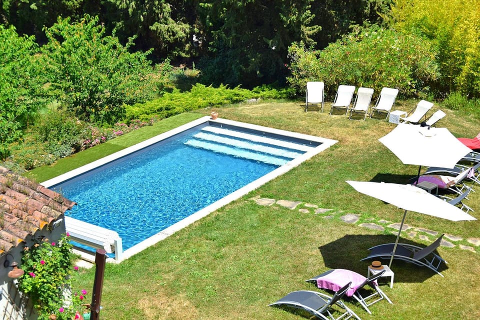 Garden, Garden view, Pool view, Swimming pool, sunbed