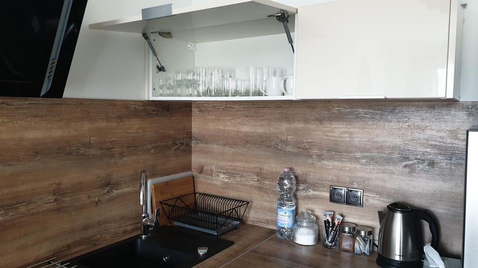 Coffee/tea facilities, Kitchen or kitchenette