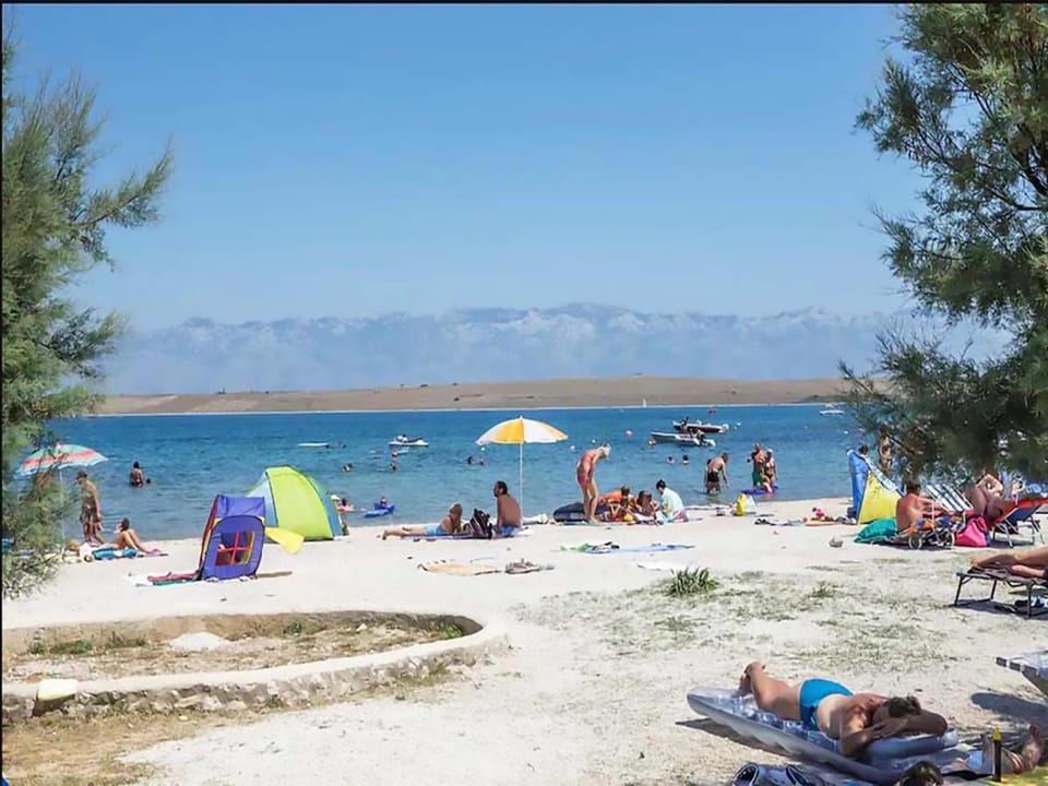 Beach, Beach