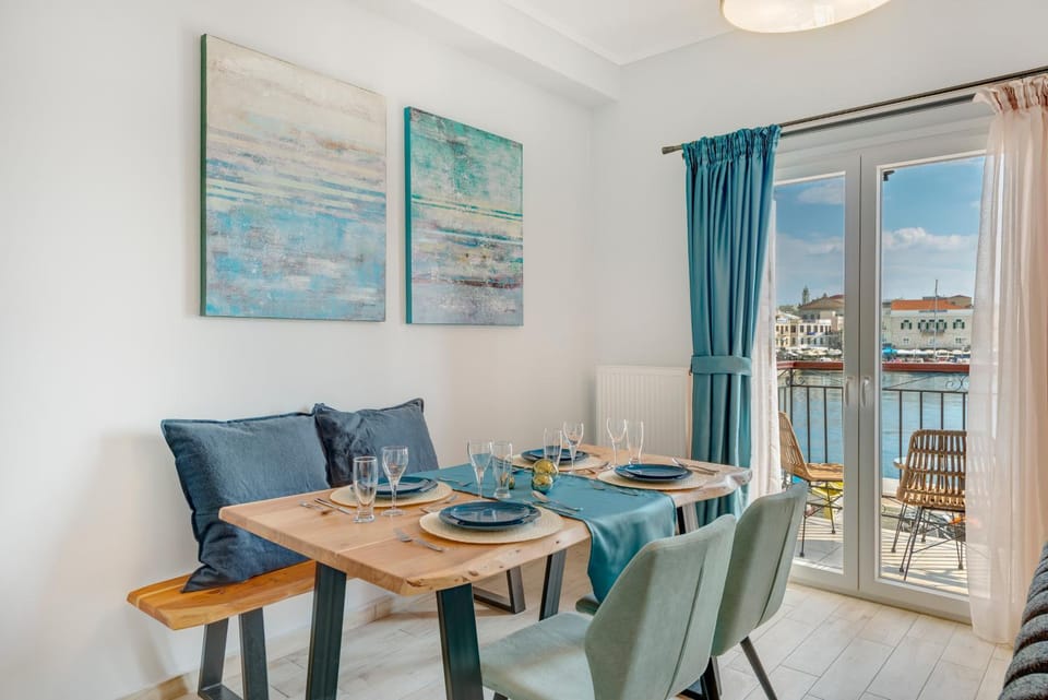 Balcony/Terrace, Dining area