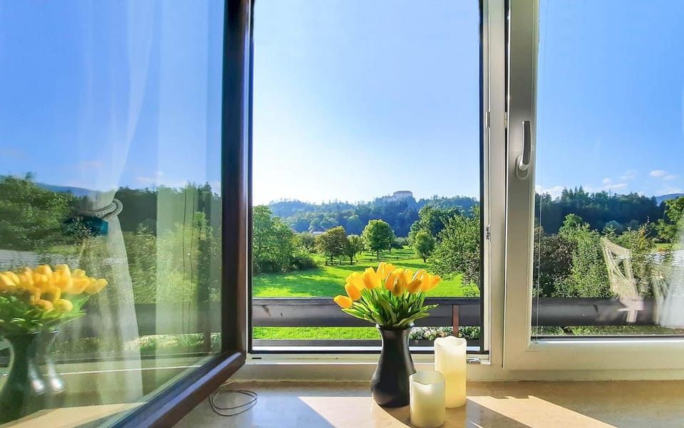 Deerwood Villa-Modern cozy 2br apartment with castle view Apartment in Bled