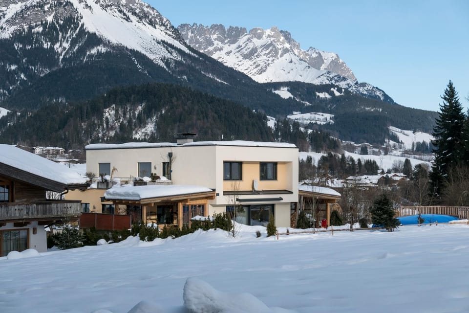 Property building, Day, Winter