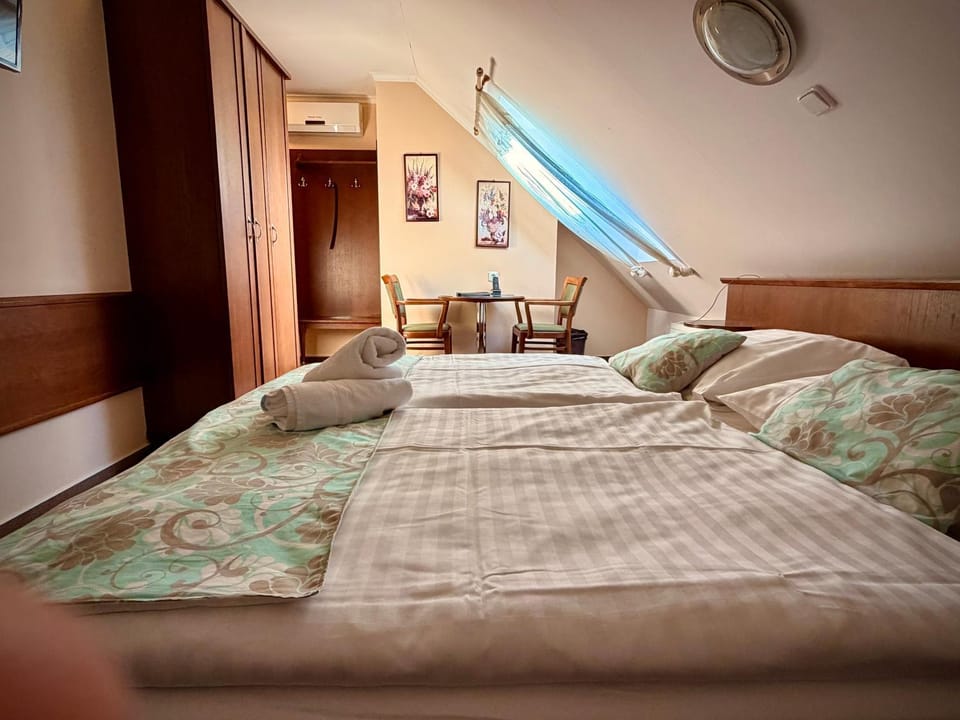 Zámecký Hotel Zlatý Orel Hotel in Slovakia