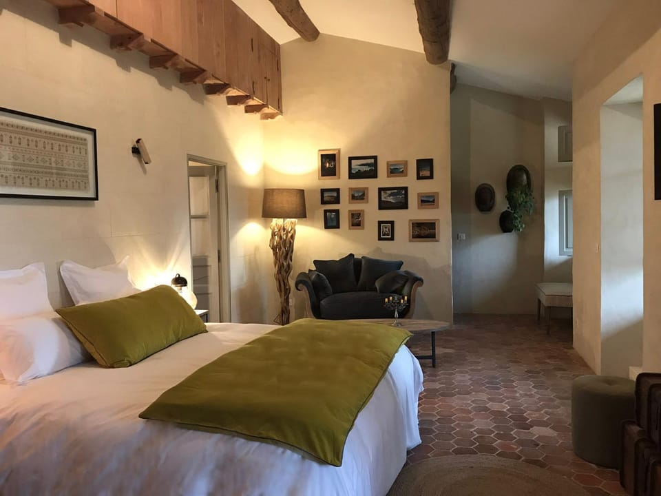 Mas de Varangle Bed and Breakfast in Uzes