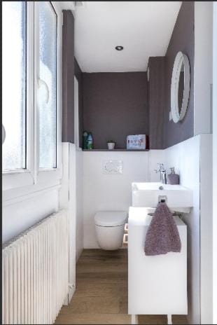 Bathroom, towels